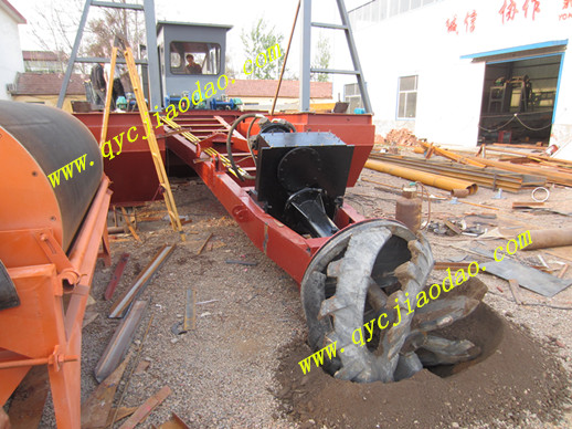 清淤船铰刀工作效果